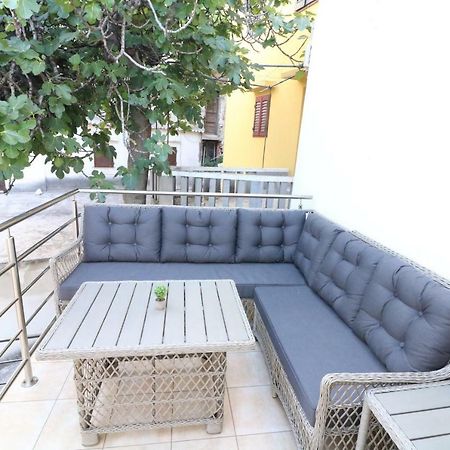Apartment Porto With Terrace Baška Eksteriør bilde